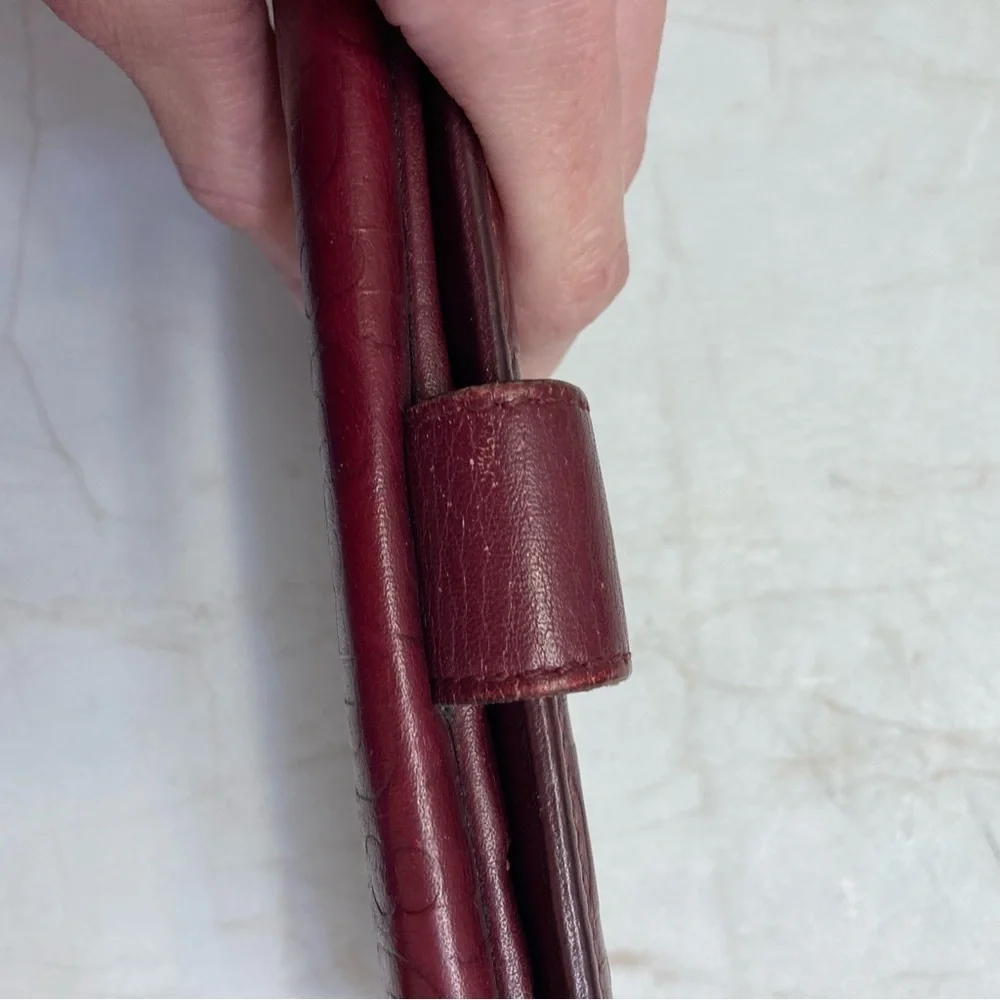 Gucci burgandy red leather embossed long wallet - Picture 12 of 12